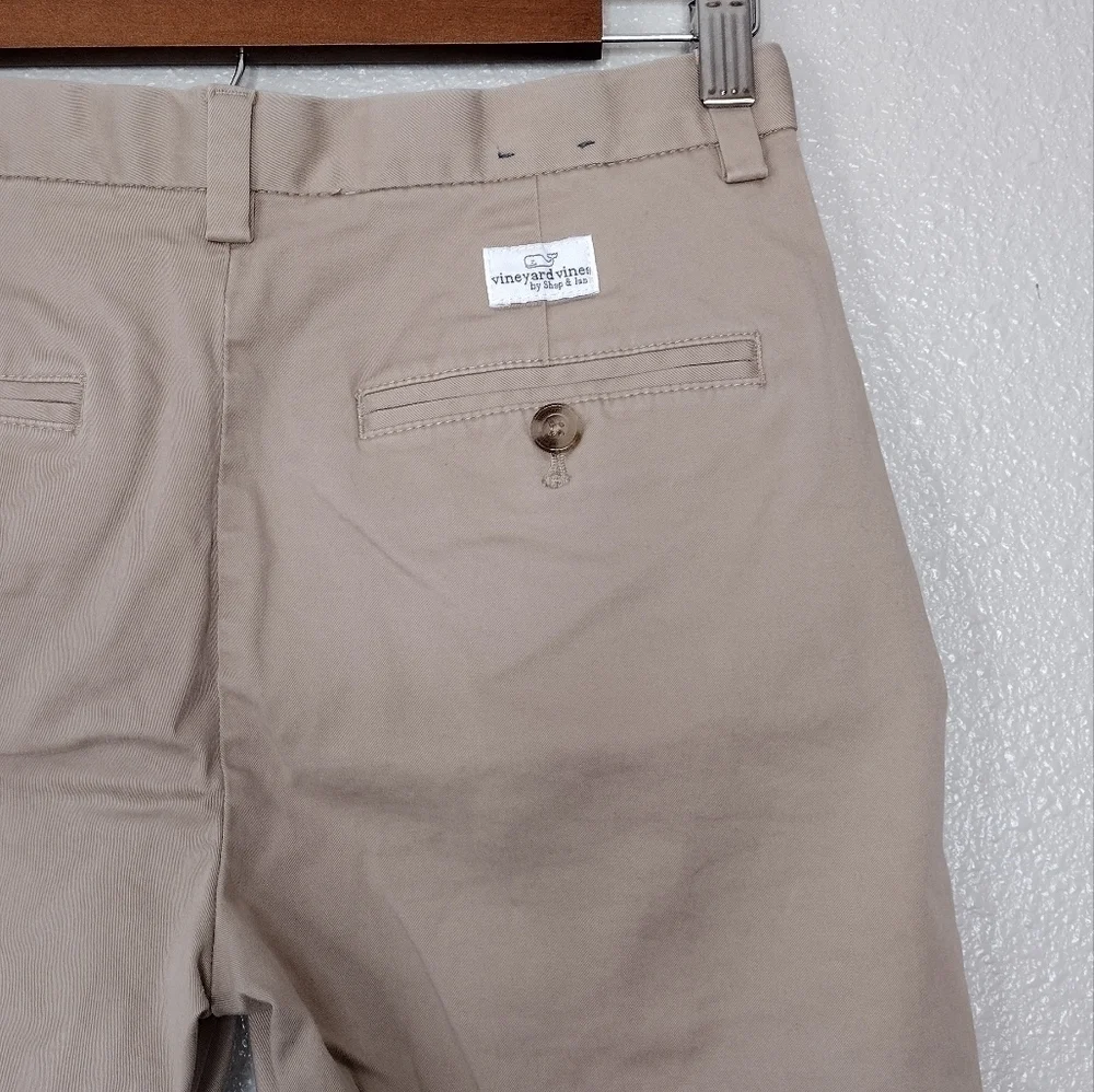 Vineyard Vines Boy's Preppy Casual Neutral Tan Outdoors Flat Front Short Size 16